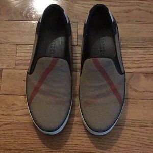 AUTHENTIC Burberry Sneakers